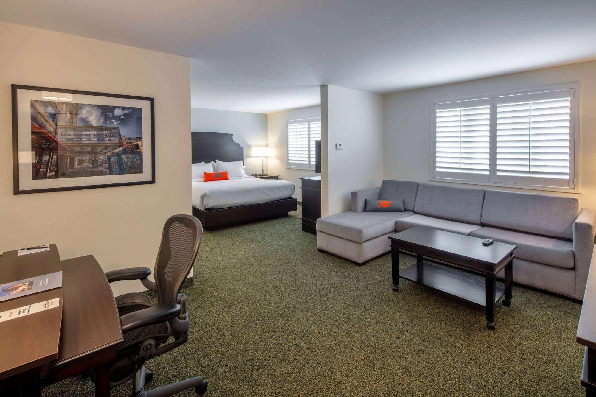Collegian Hotel & Suites, Trademark Collection By Wyndham Συρακούσες Εξωτερικό φωτογραφία