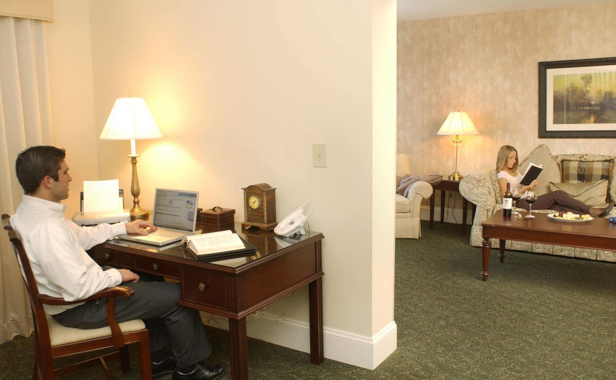 Collegian Hotel & Suites, Trademark Collection By Wyndham Συρακούσες Εξωτερικό φωτογραφία