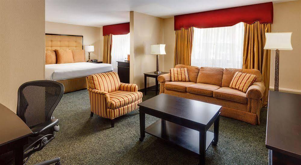 Collegian Hotel & Suites, Trademark Collection By Wyndham Συρακούσες Εξωτερικό φωτογραφία